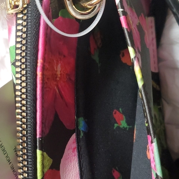 🎄NWT BETSEY JOHNSON PHONE HOLDER🎄 - Picture 9 of 11
